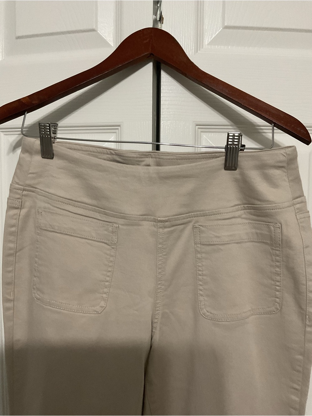 Kim Gravel Beige Women's Pull-On jeans - Picture 2 of 4